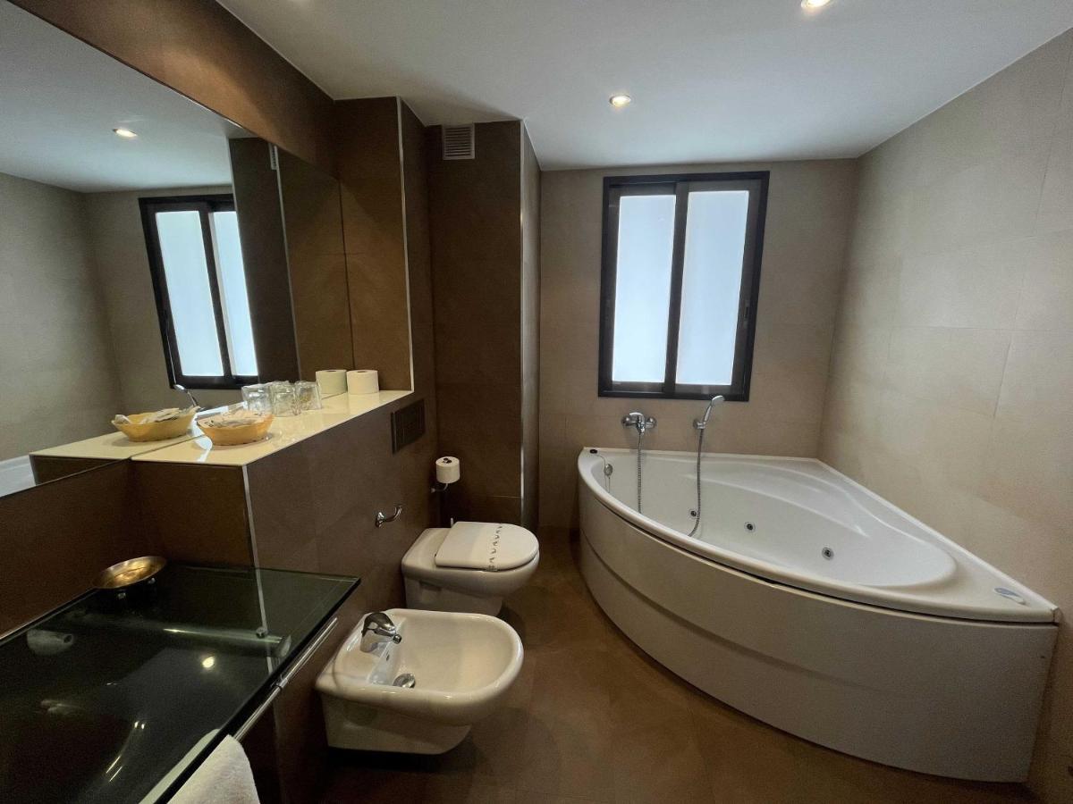 Apartamentos Astuy Isla Plana Extérieur photo
