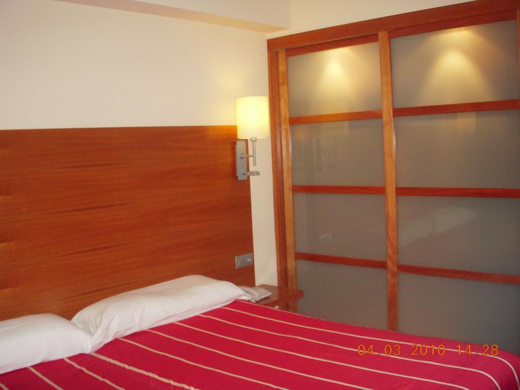 Apartamentos Astuy Isla Plana Extérieur photo